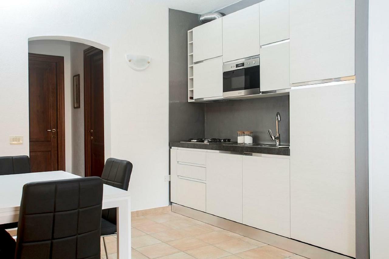 Bilocale Via Umbria Apartment Санта Тереза Галура Екстериор снимка